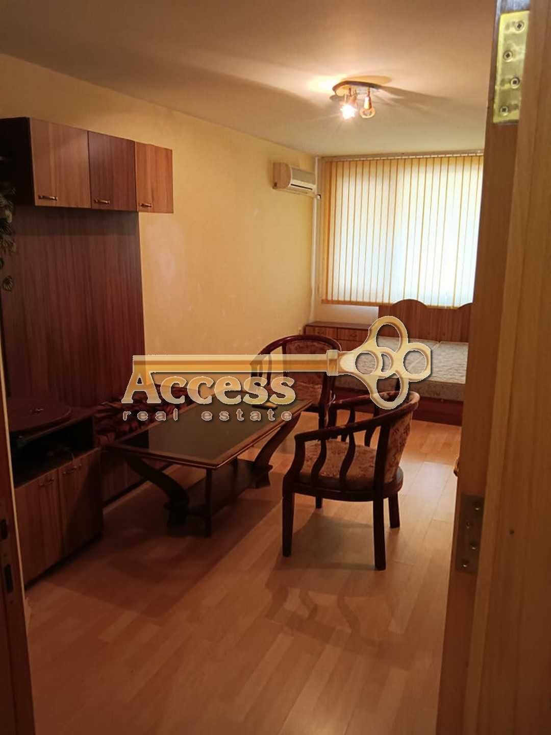 Дава се под наем Едностаен апартамент в Варна, ВИНС - 40 кв.м за 200 € - Снимка #4