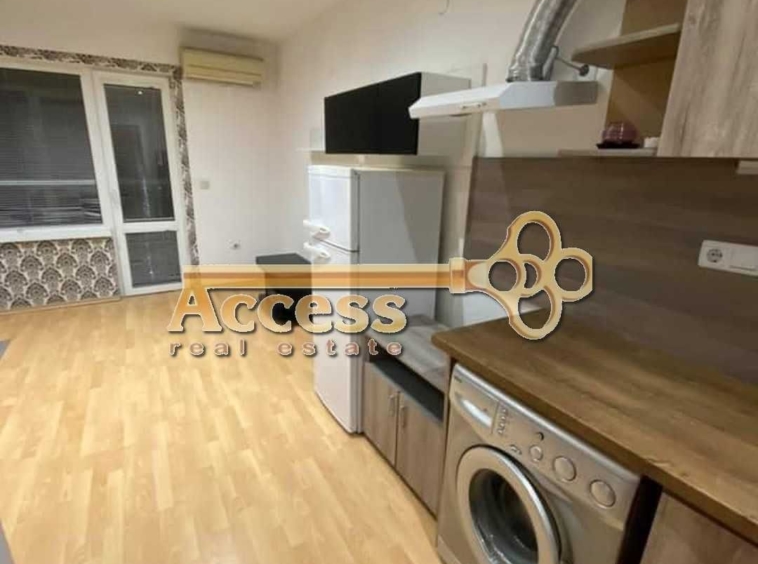 Дава се под наем Едностаен апартамент в Варна, Погреби - 35 кв.м за 150 € - Снимка #3