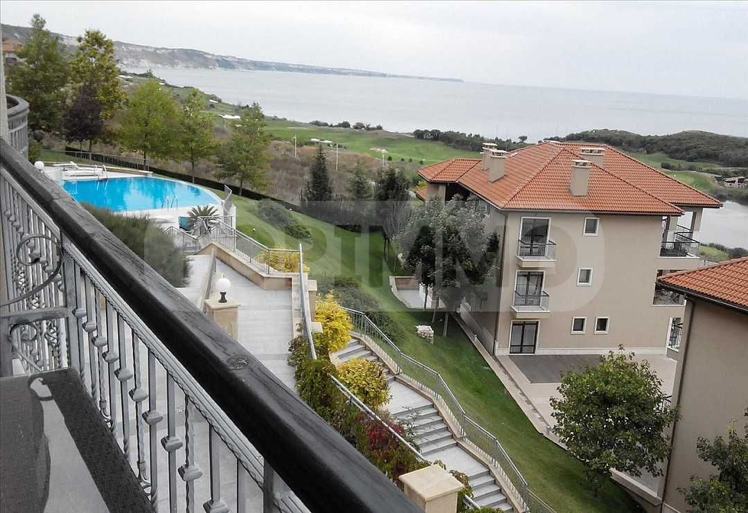 Тристаен апартамент в Каварна - 122 кв.м за 1386 €/кв.м - Снимка #2