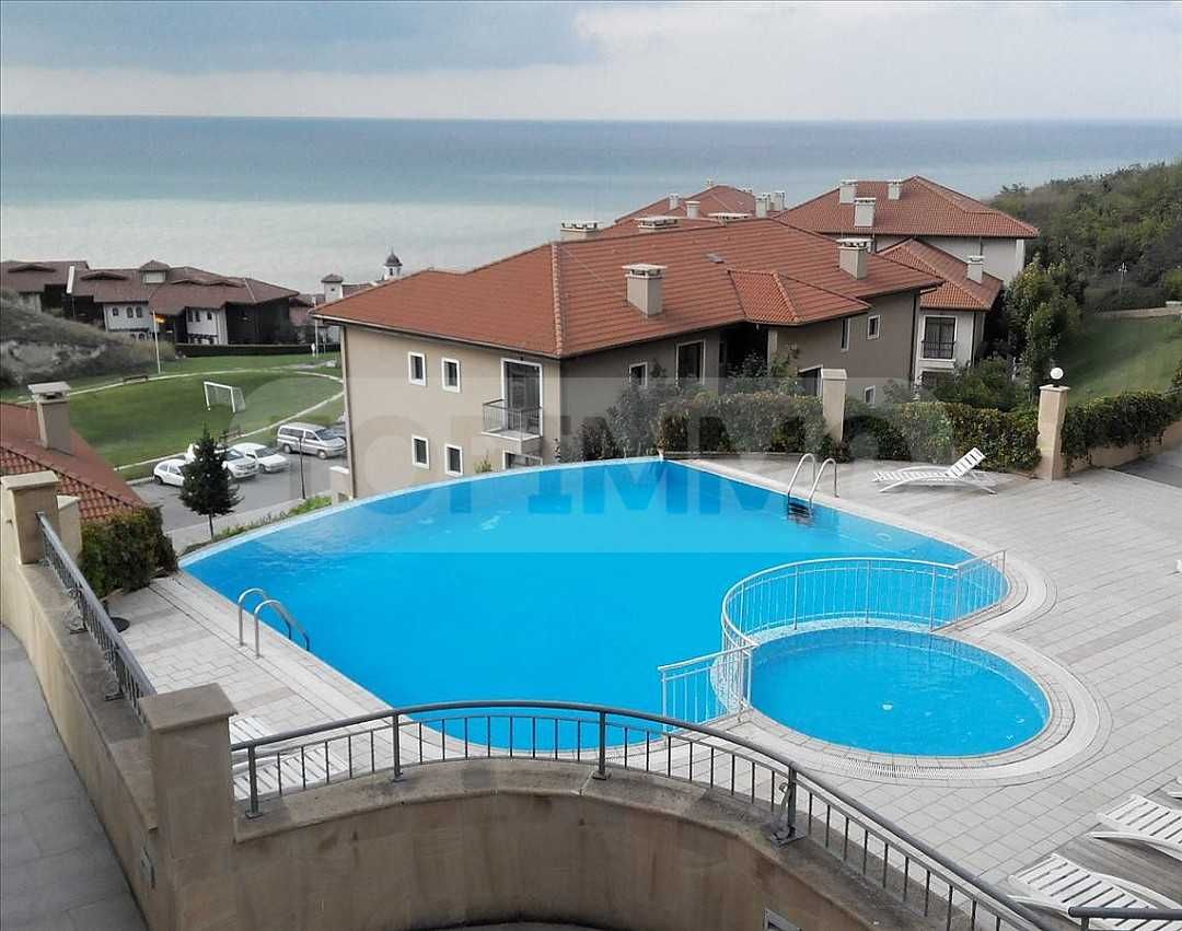 Двустаен апартамент в Каварна - 71 кв.м за 2043 €/кв.м - Снимка #9