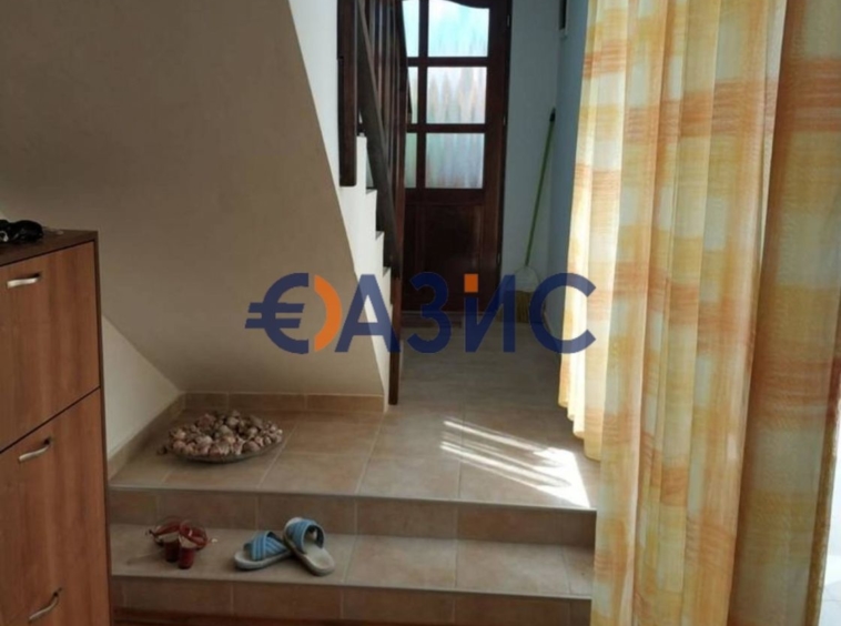 Къща в Каблешково - 179 кв.м за 922 €/кв.м - Снимка #11
