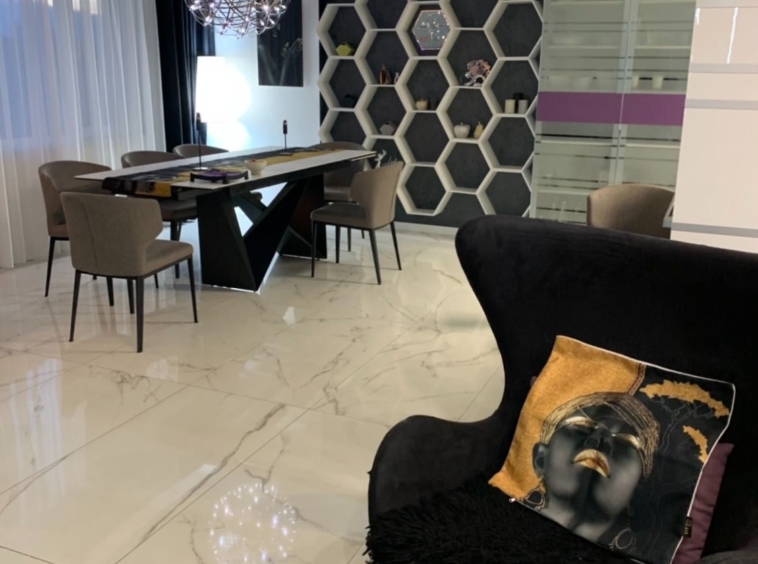Четиристаен апартамент в Пазарджик, Идеален център - 220 кв.м за 841 €/кв.м - Снимка #5