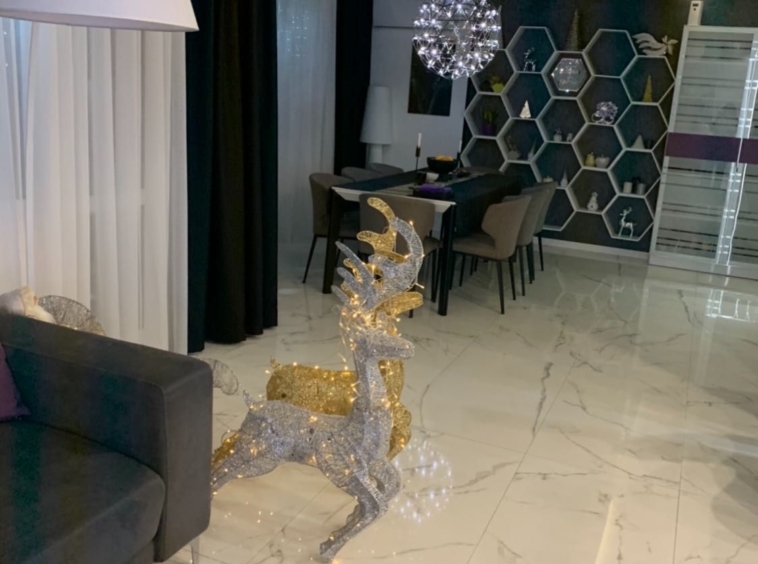 Четиристаен апартамент в Пазарджик, Идеален център - 220 кв.м за 841 €/кв.м - Снимка #6