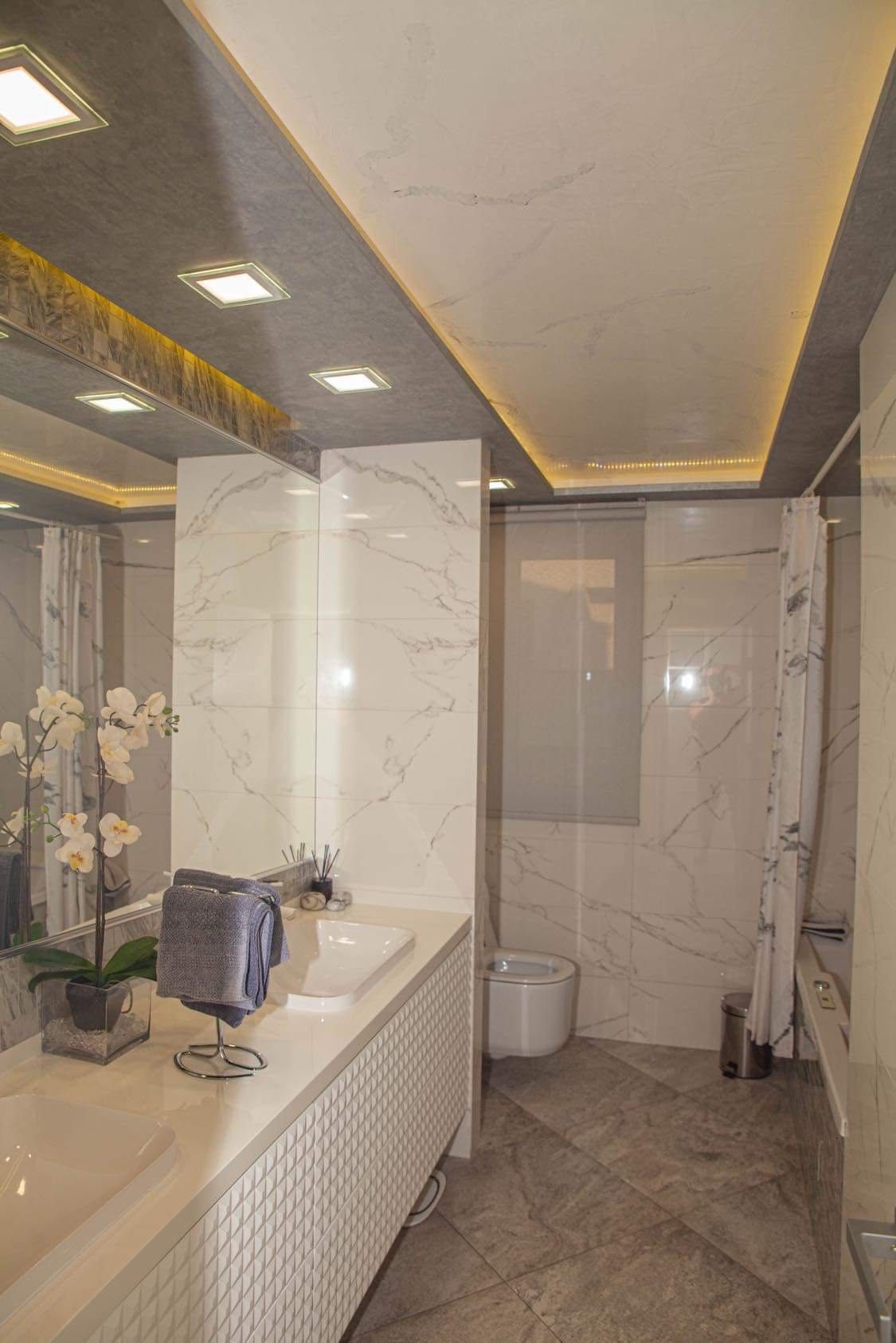 Четиристаен апартамент в Пазарджик, Идеален център - 220 кв.м за 841 €/кв.м - Снимка #17