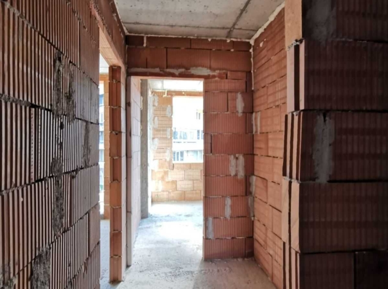 Тристаен апартамент в Русе, Алеи Възраждане - 83 кв.м за 1023 €/кв.м - Снимка #6