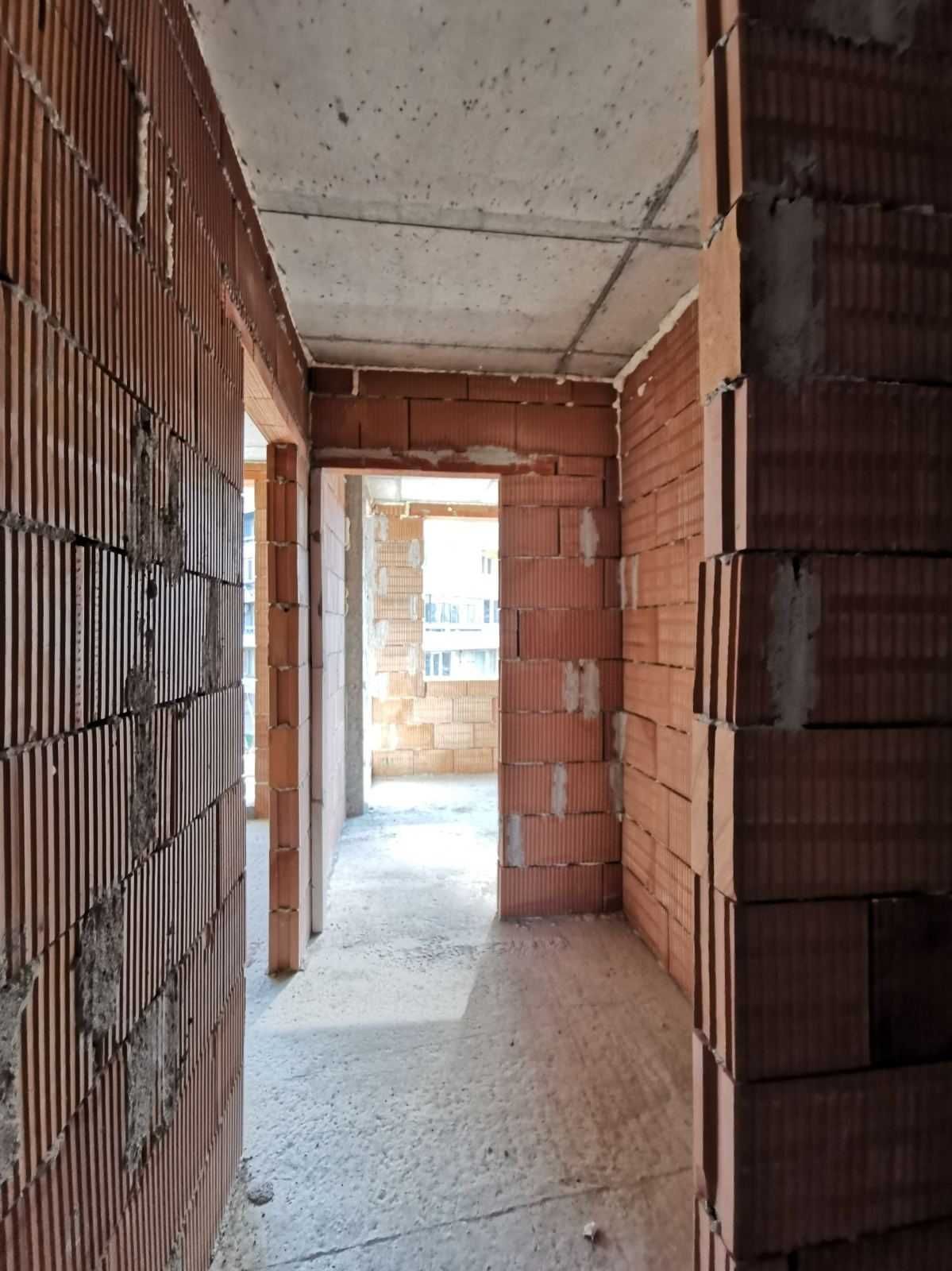 Тристаен апартамент в Русе, Алеи Възраждане - 83 кв.м за 1023 €/кв.м - Снимка #6