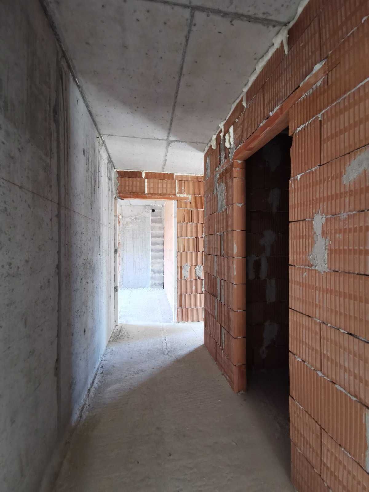 Тристаен апартамент в Русе, Алеи Възраждане - 83 кв.м за 1023 €/кв.м - Снимка #7