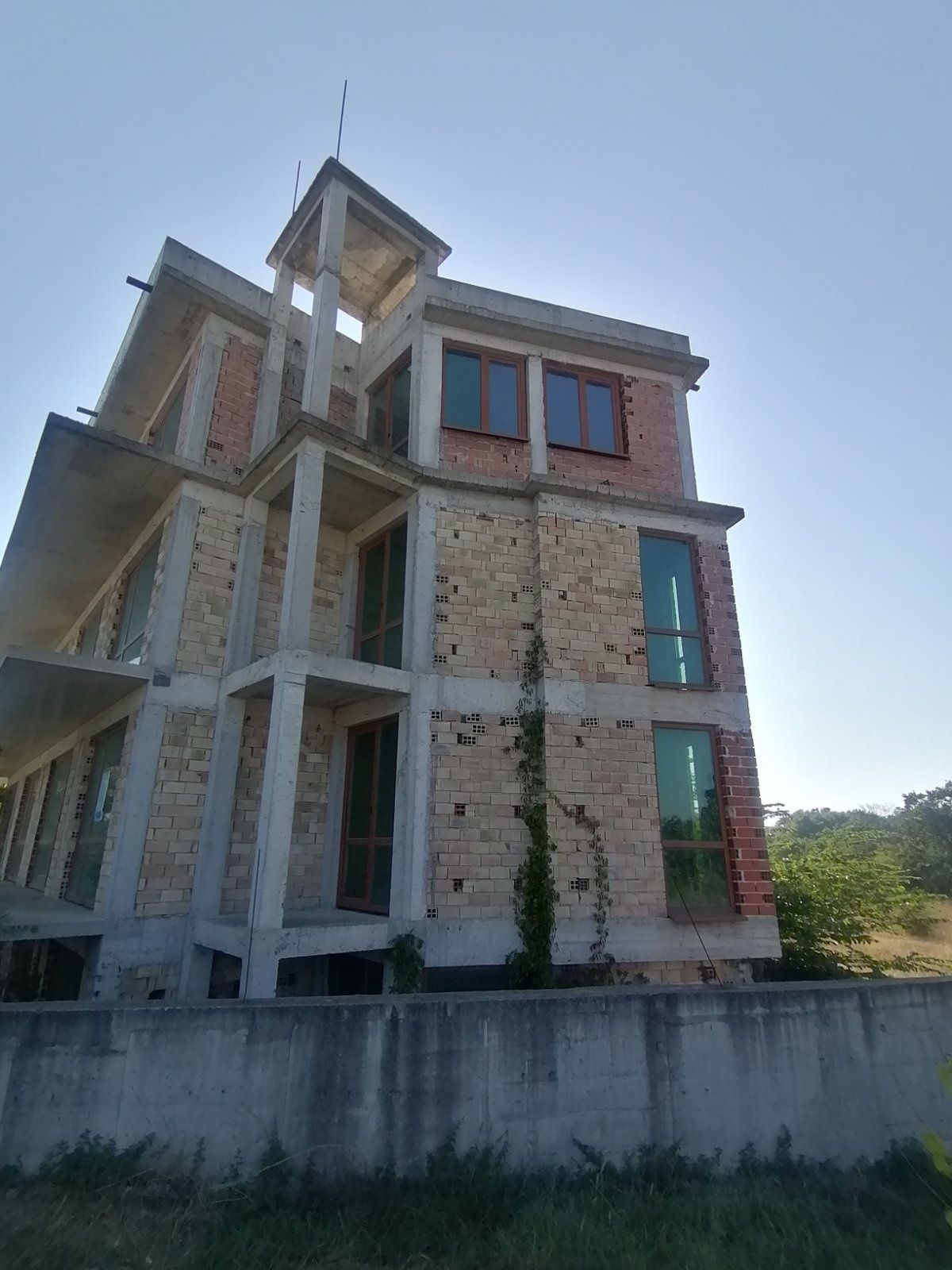 Хотел в с. Варвара, Област Бургас - 860 кв.м за 233 €/кв.м - Снимка #8
