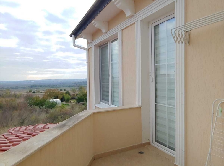Къща в с. Кошарица, Област Бургас - 132 кв.м за 947 €/кв.м - Снимка #2