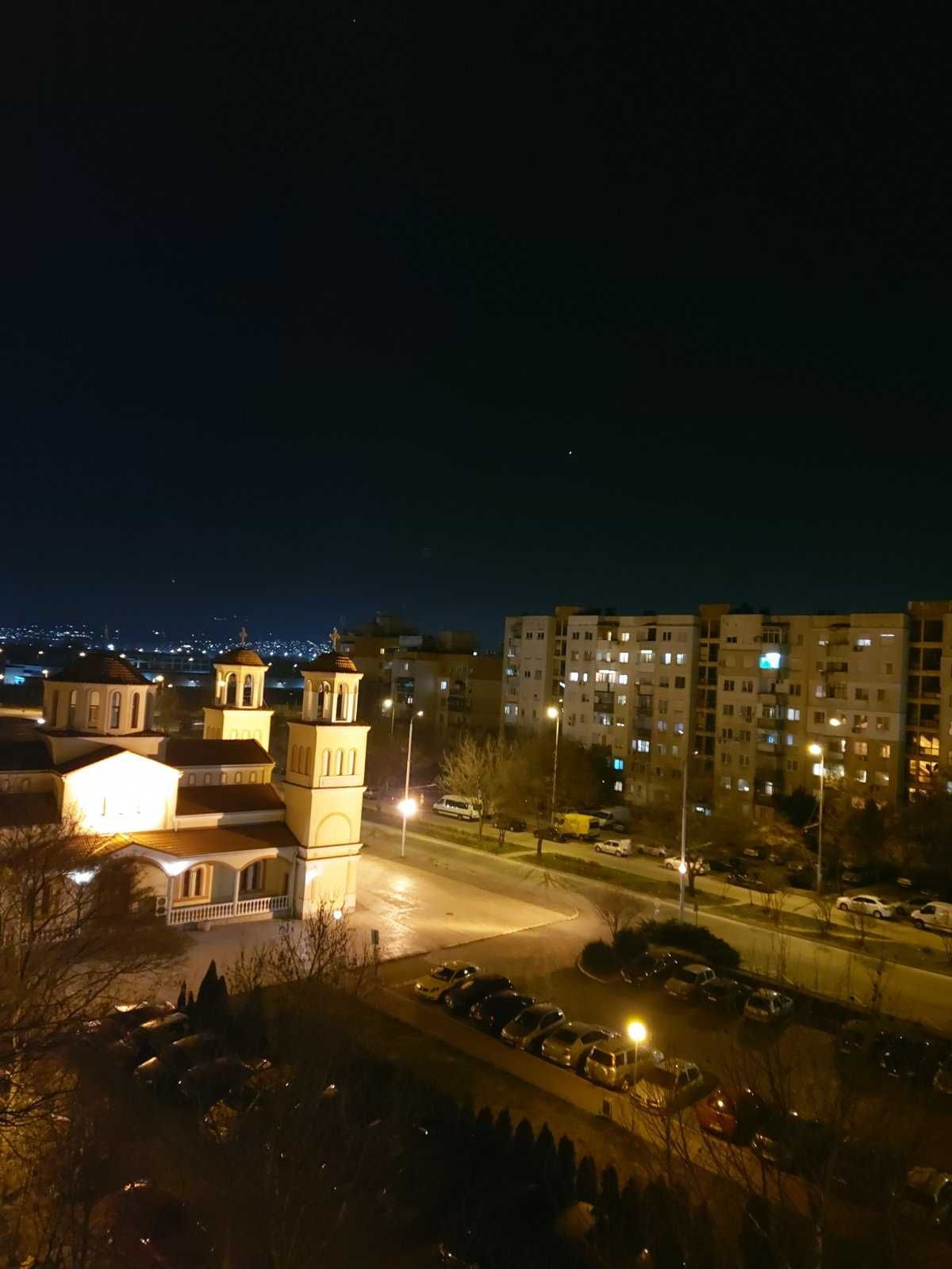 Дава се под наем Тристаен апартамент в Пловдив, Тракия - 100 кв.м за 600лв € - Снимка #23