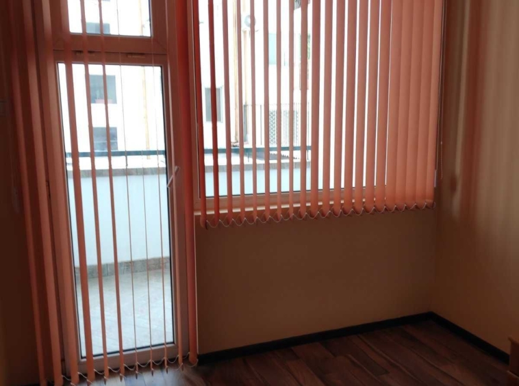 Дава се под наем Двустаен апартамент в Пловдив, Каменица 1 - 80 кв.м за 275 € - Снимка #11