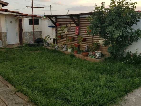 Къща в с. Костиево, Област Пловдив - 110 кв.м за 1546 €/кв.м - Снимка #1