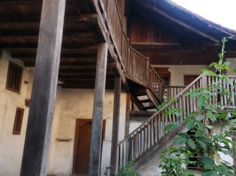 Къща в Златоград - 217 кв.м за 415 €/кв.м - Снимка #4