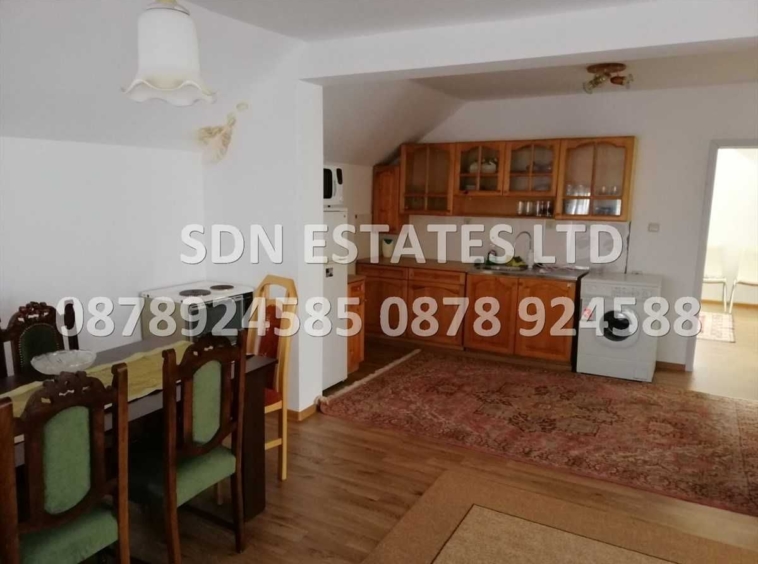 Етаж от къща в Казанлък - 240 кв.м за 1000 €/кв.м - Снимка #9