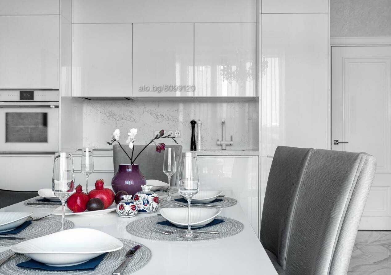 Двустаен апартамент в Пловдив, Кършияка - 85 кв.м за 770 €/кв.м - Снимка #2