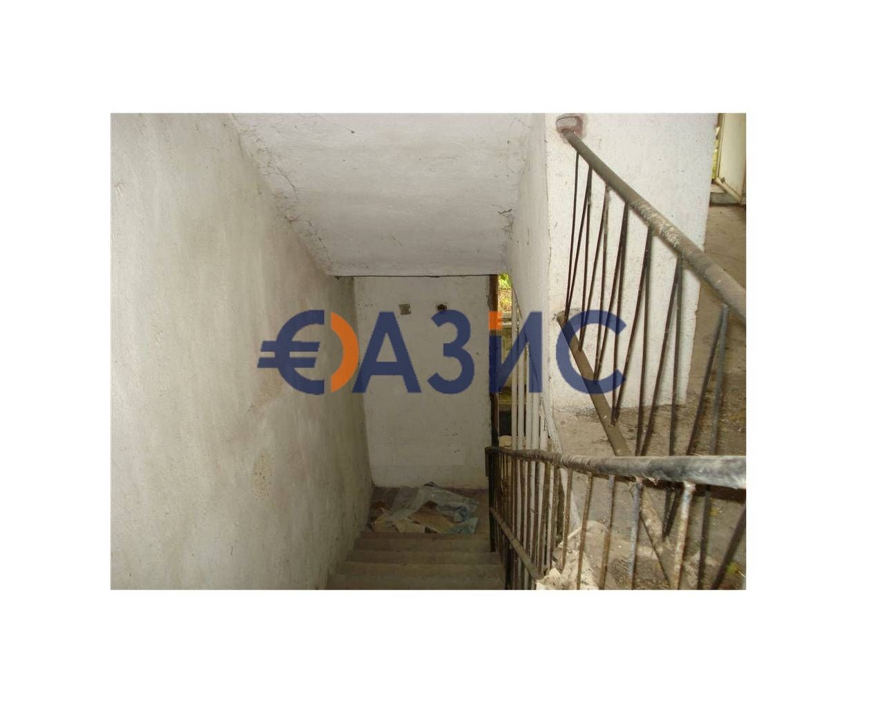 Къща в с. Овчи кладенец, Област Ямбол - 204 кв.м за 27 €/кв.м - Снимка #12