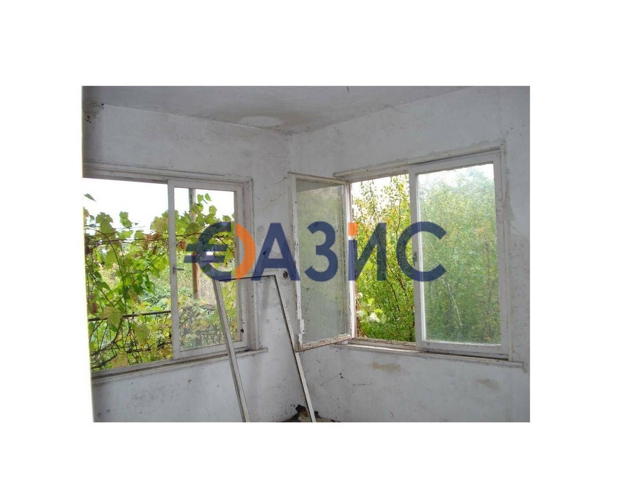 Къща в с. Овчи кладенец, Област Ямбол - 204 кв.м за 27 €/кв.м - Снимка #13