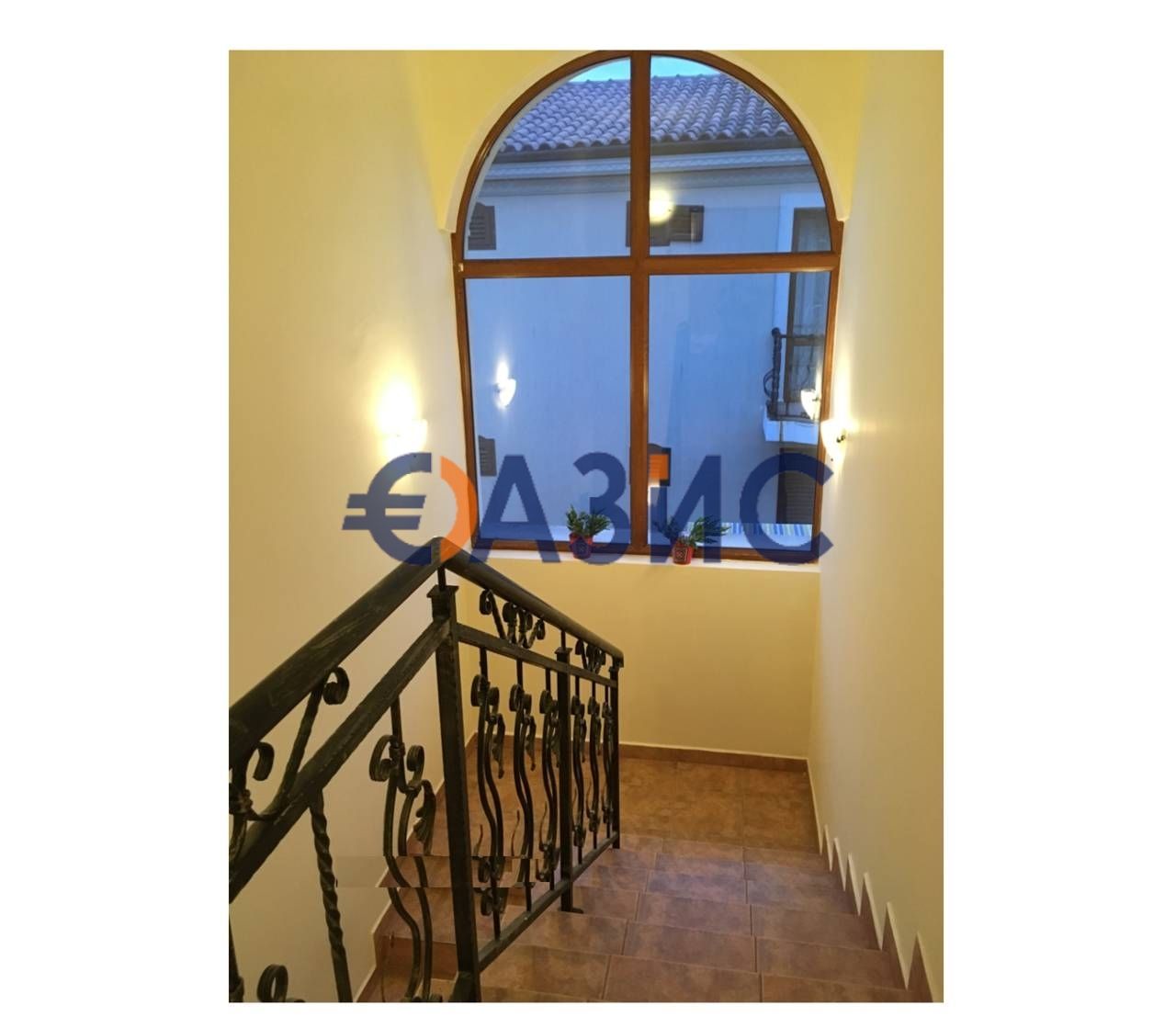 Къща в к.к. Елените - 217 кв.м за 1171 €/кв.м - Снимка #6