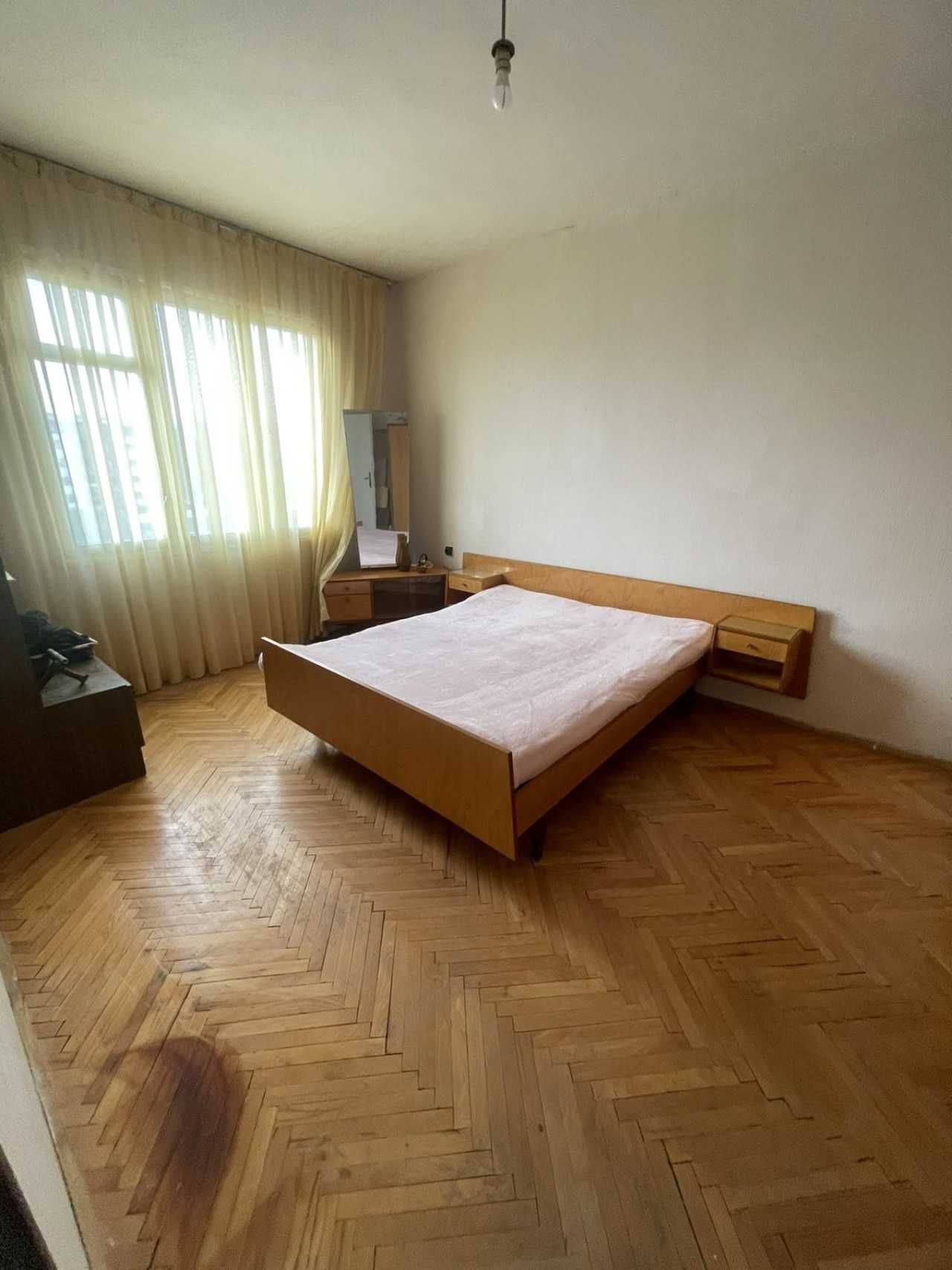 Тристаен апартамент в Пловдив, Христо Смирненски - 82 кв.м за 1159 €/кв.м - Снимка #6