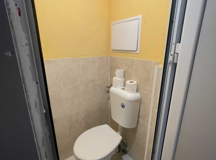 Тристаен апартамент в Пловдив, Христо Смирненски - 82 кв.м за 1159 €/кв.м - Снимка #8