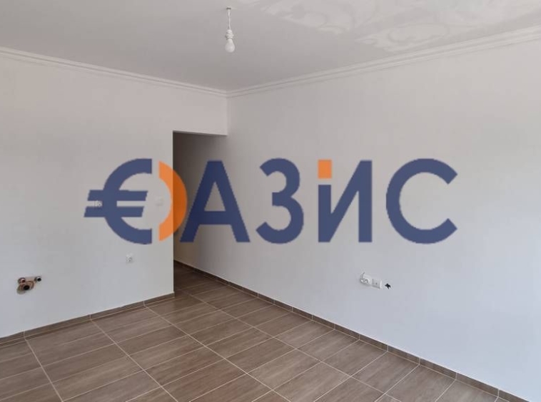 Едностаен апартамент в к.к. Слънчев бряг - 36 кв.м за 806 €/кв.м - Снимка #2