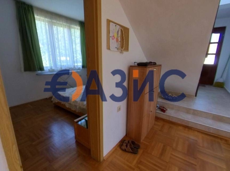 Къща в Каблешково - 179 кв.м за 922 €/кв.м - Снимка #12