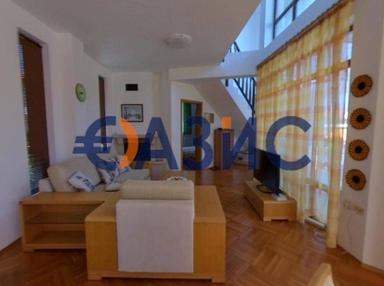 Къща в Каблешково - 179 кв.м за 922 €/кв.м - Снимка #15