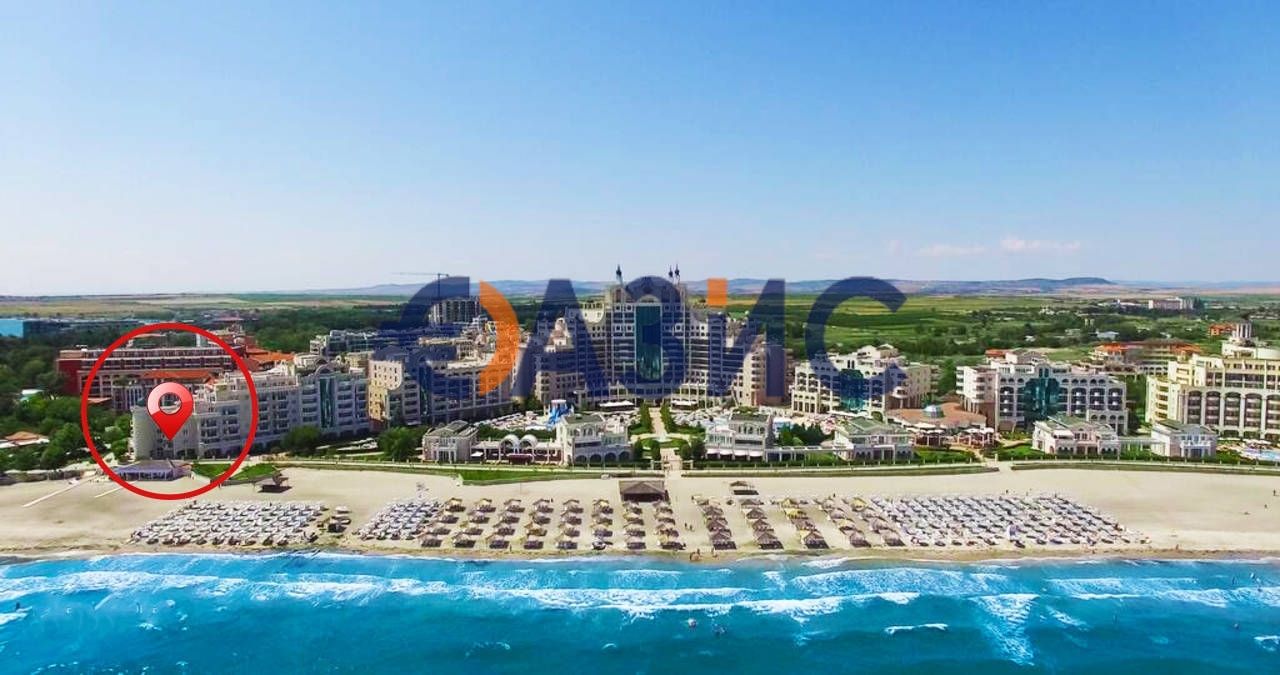 Тристаен апартамент в Поморие - 120 кв.м за 688 €/кв.м - Снимка #2