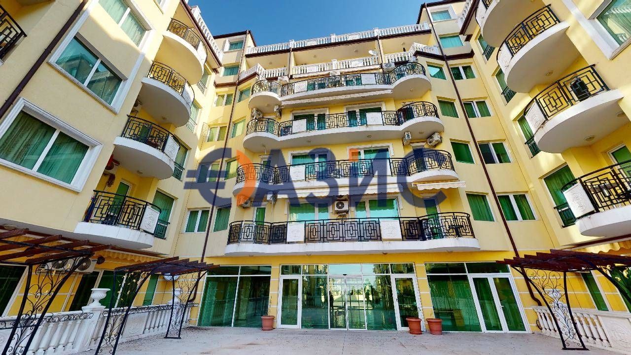 Двустаен апартамент в к.к. Елените - 61 кв.м за 951 €/кв.м - Снимка #1