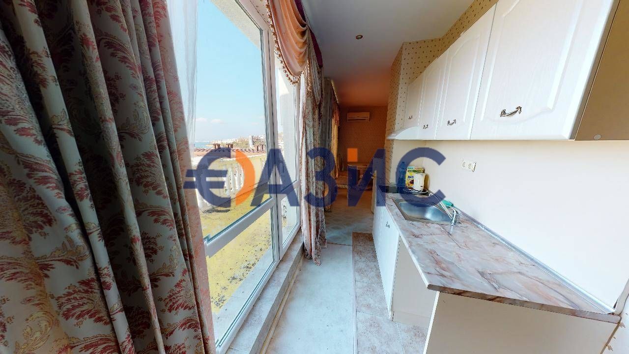 Двустаен апартамент в к.к. Елените - 61 кв.м за 951 €/кв.м - Снимка #3