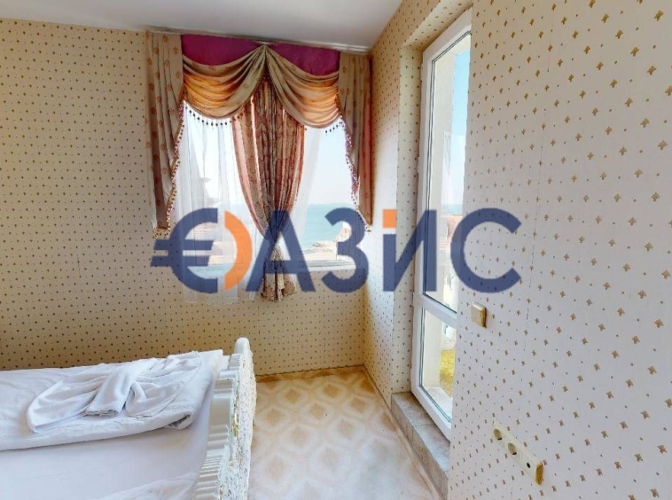 Двустаен апартамент в к.к. Елените - 61 кв.м за 951 €/кв.м - Снимка #11