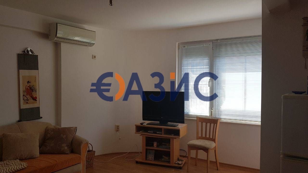 Тристаен апартамент в Несебър - 102 кв.м за 865 €/кв.м - Снимка #3