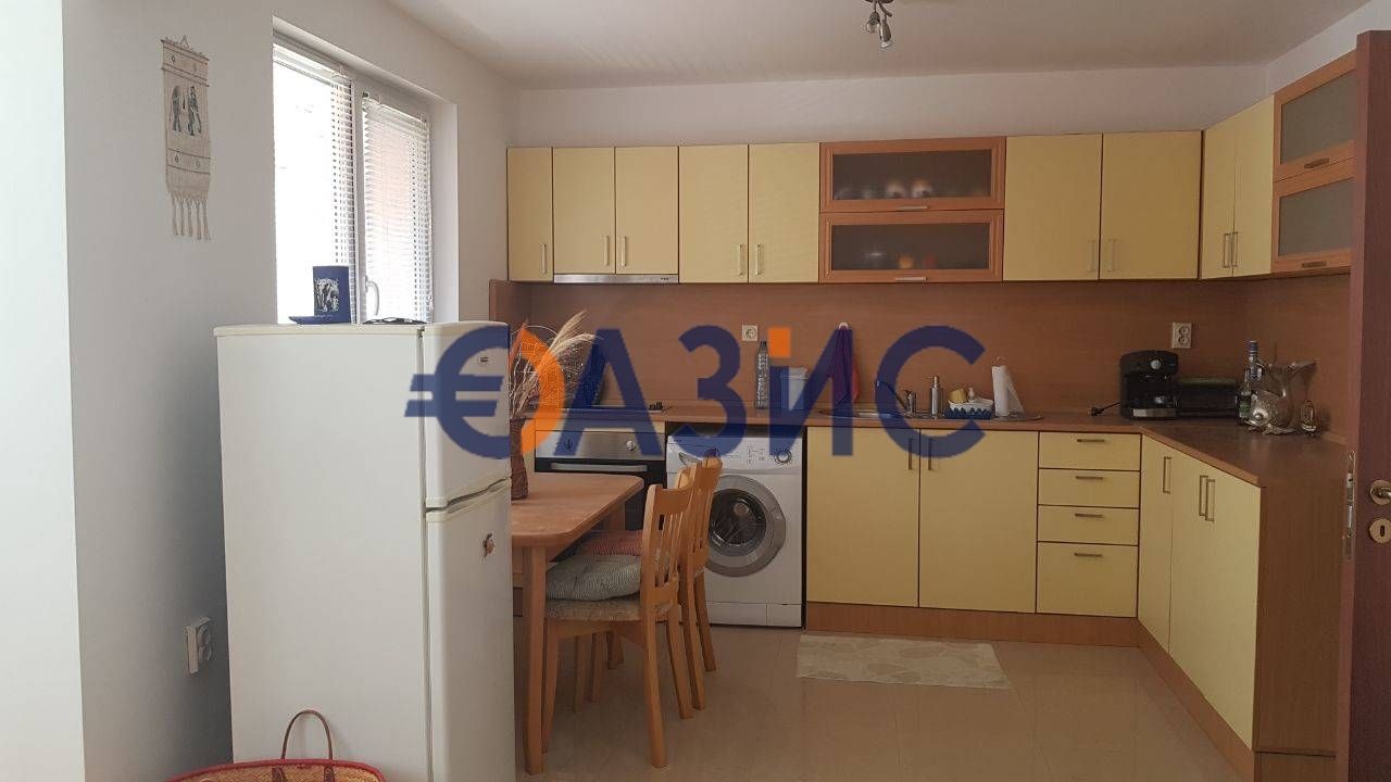 Тристаен апартамент в Несебър - 102 кв.м за 865 €/кв.м - Снимка #5