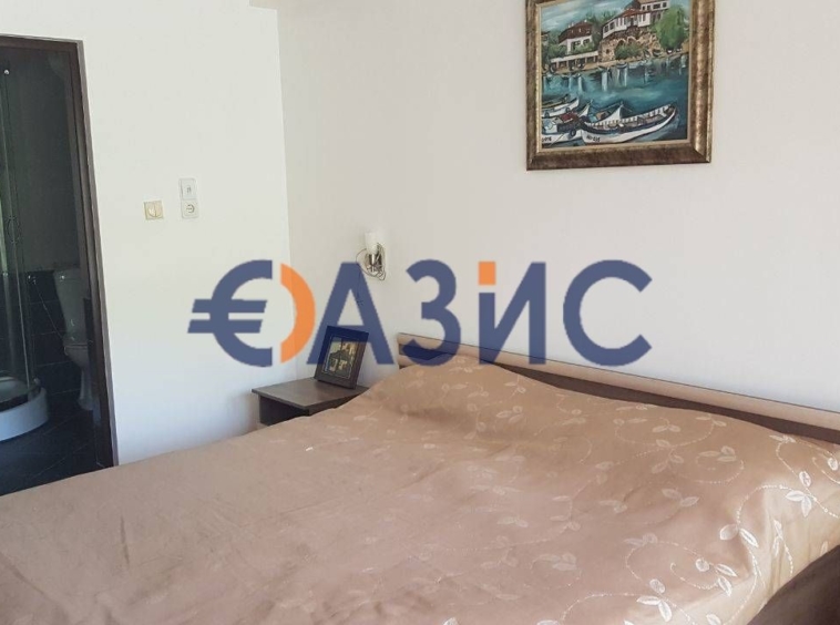 Тристаен апартамент в Несебър - 102 кв.м за 865 €/кв.м - Снимка #8