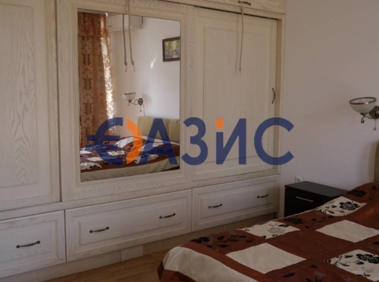 Тристаен апартамент в Несебър - 172 кв.м за 1280 €/кв.м - Снимка #10