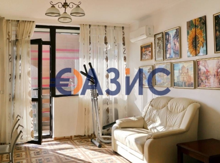 Тристаен апартамент в Несебър - 172 кв.м за 1280 €/кв.м - Снимка #14