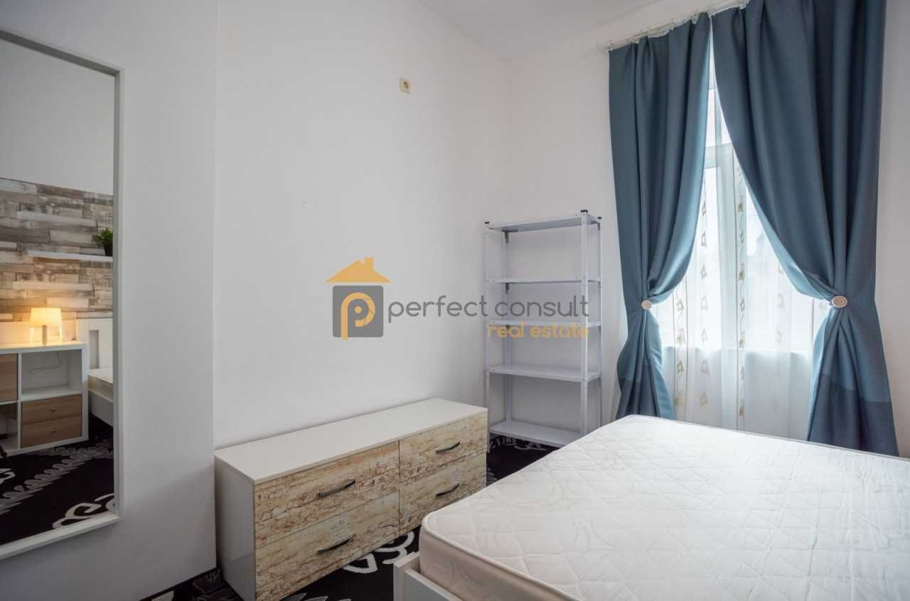Дава се под наем Етаж от къща в Пловдив, Център - 65 кв.м за 410 € - Снимка #12
