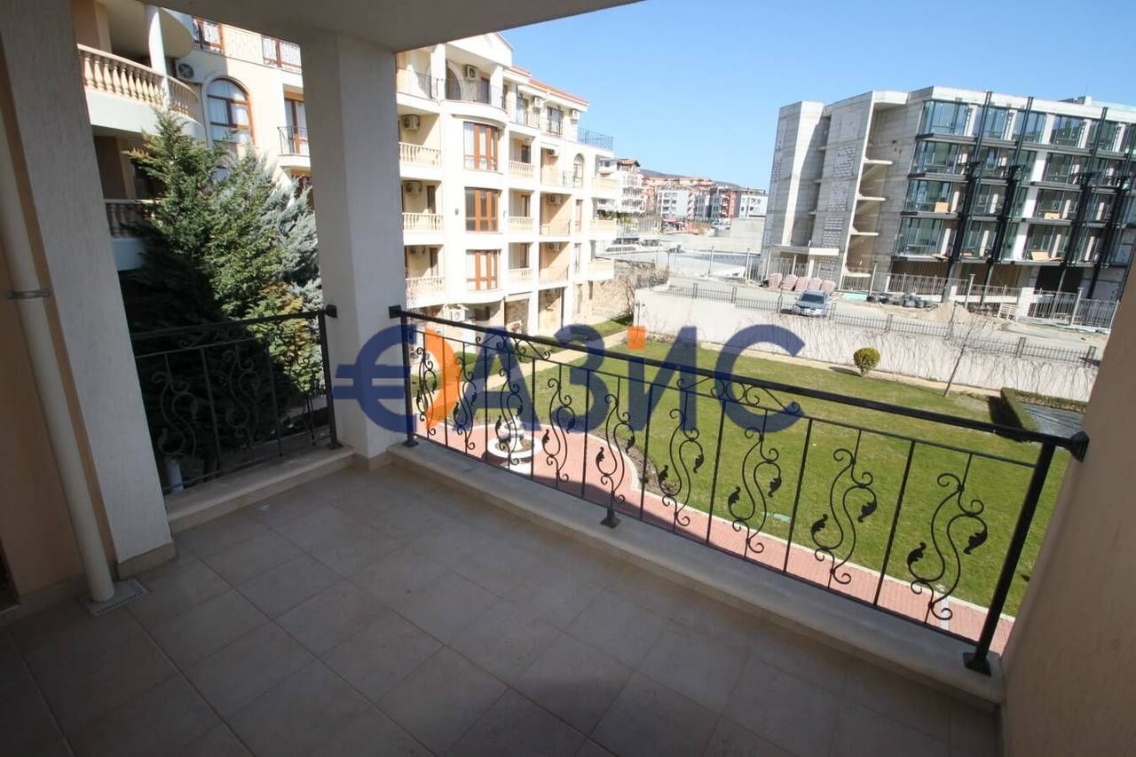 Тристаен апартамент в Свети Влас - 100 кв.м за 1000 €/кв.м - Снимка #4