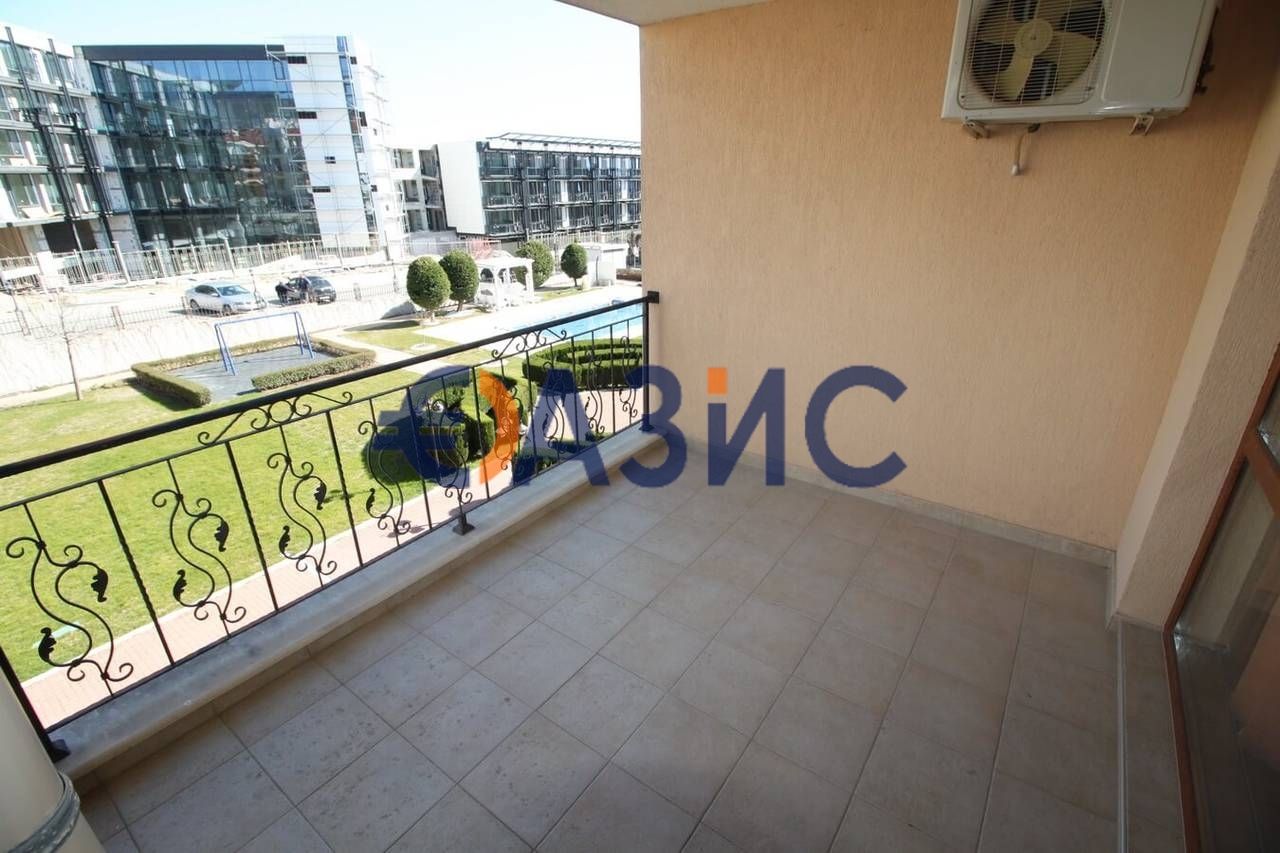 Тристаен апартамент в Свети Влас - 100 кв.м за 1000 €/кв.м - Снимка #5