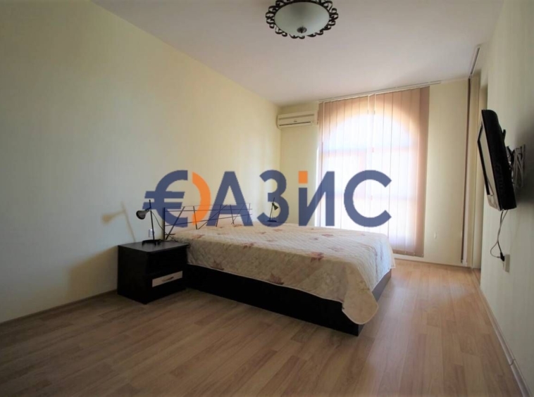 Тристаен апартамент в Свети Влас - 100 кв.м за 1000 €/кв.м - Снимка #12