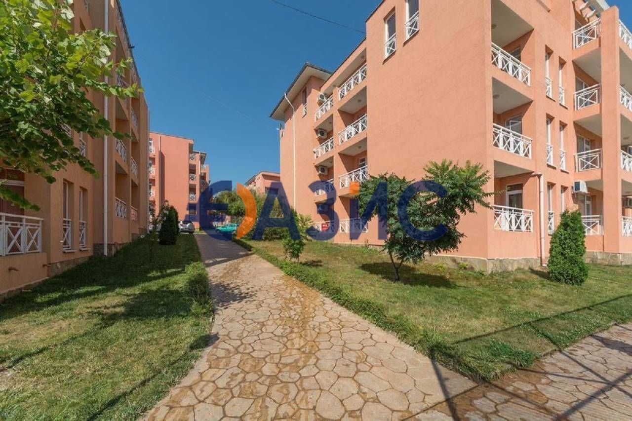 Едностаен апартамент в к.к. Слънчев бряг - 26 кв.м за 770 €/кв.м - Снимка #12