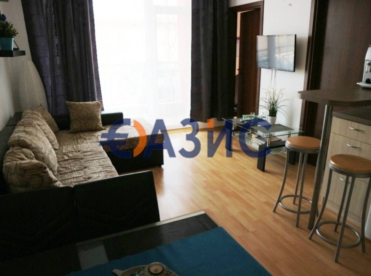 Тристаен апартамент в к.к. Слънчев бряг - 67 кв.м за 575 €/кв.м - Снимка #6