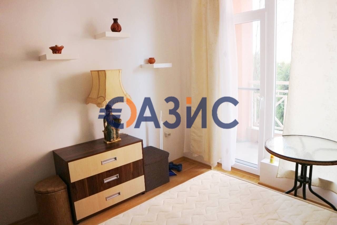 Тристаен апартамент в к.к. Слънчев бряг - 67 кв.м за 575 €/кв.м - Снимка #14