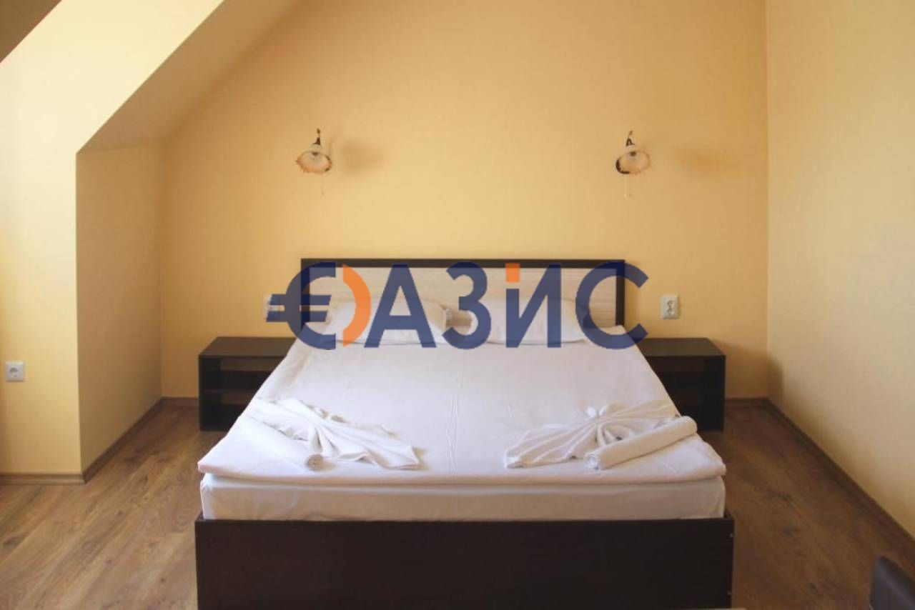 Многостаен апартамент в к.к. Слънчев бряг - 4043 кв.м за 446 €/кв.м - Снимка #3