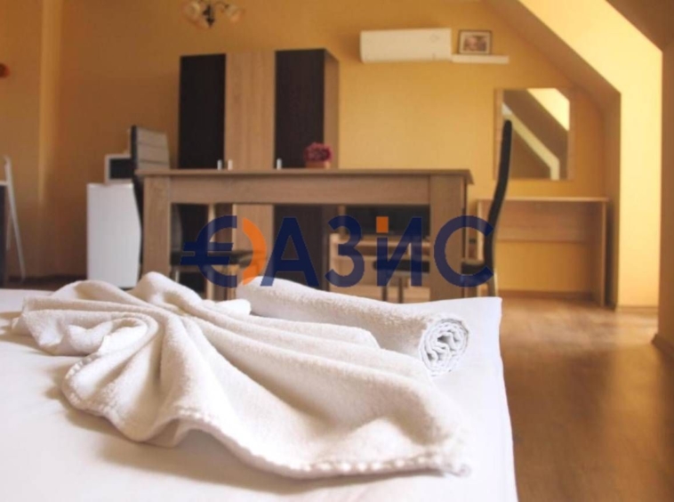 Многостаен апартамент в к.к. Слънчев бряг - 4043 кв.м за 446 €/кв.м - Снимка #11