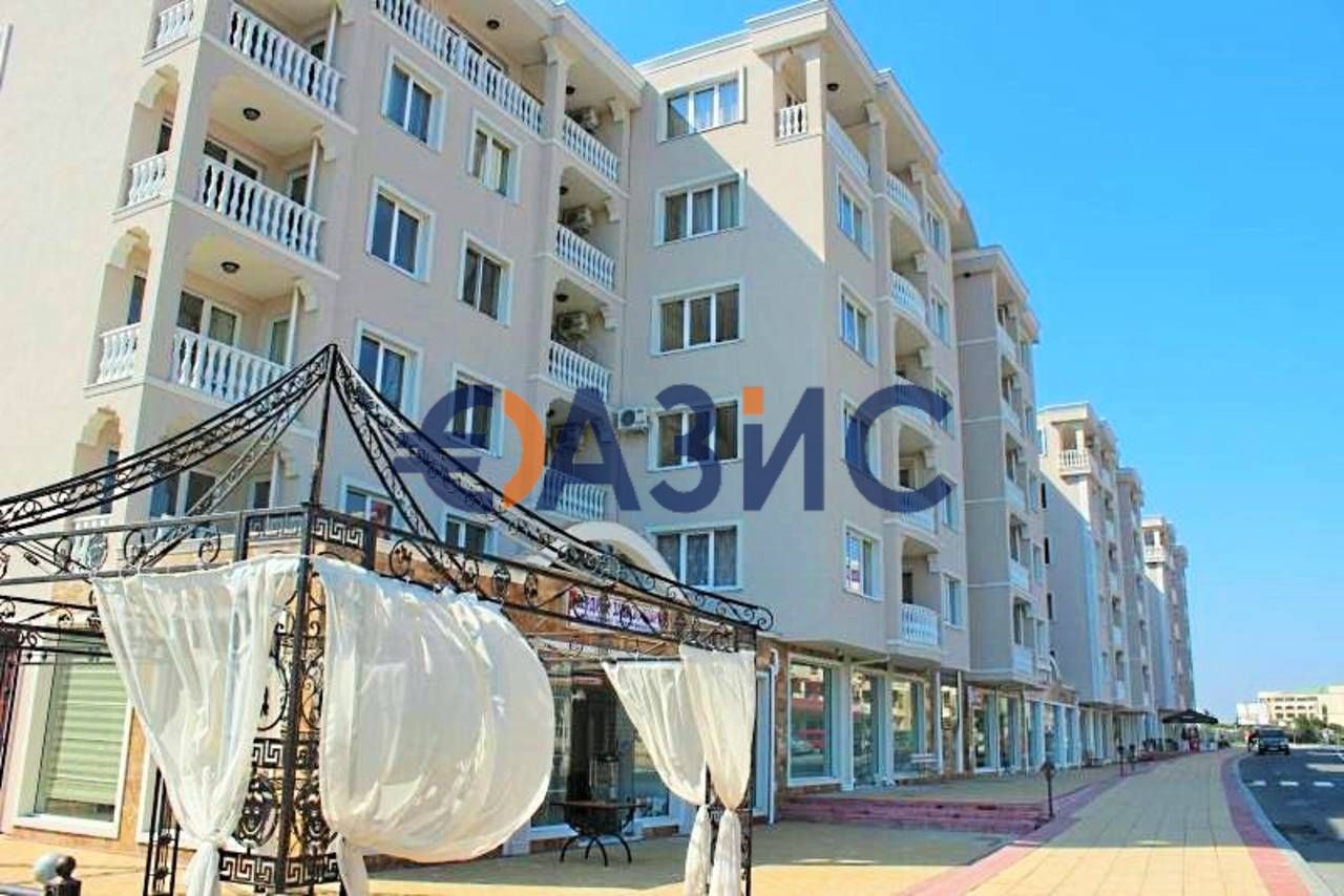 Двустаен апартамент в Несебър - 60 кв.м за 1204 €/кв.м - Снимка #2