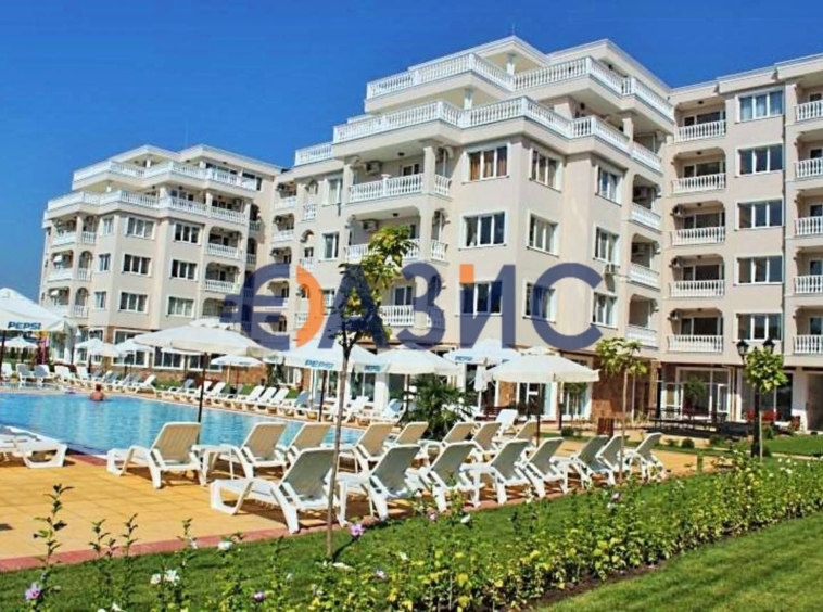 Двустаен апартамент в Несебър - 60 кв.м за 1204 €/кв.м - Снимка #3