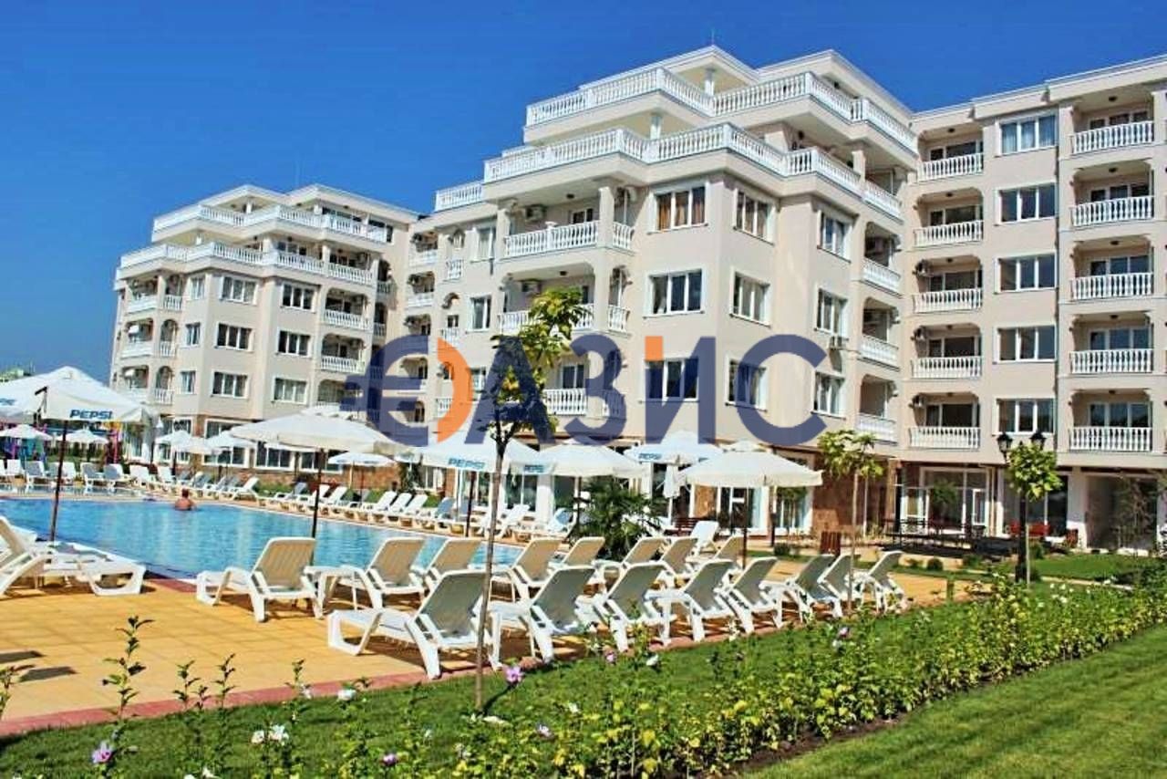 Двустаен апартамент в Несебър - 60 кв.м за 1204 €/кв.м - Снимка #3