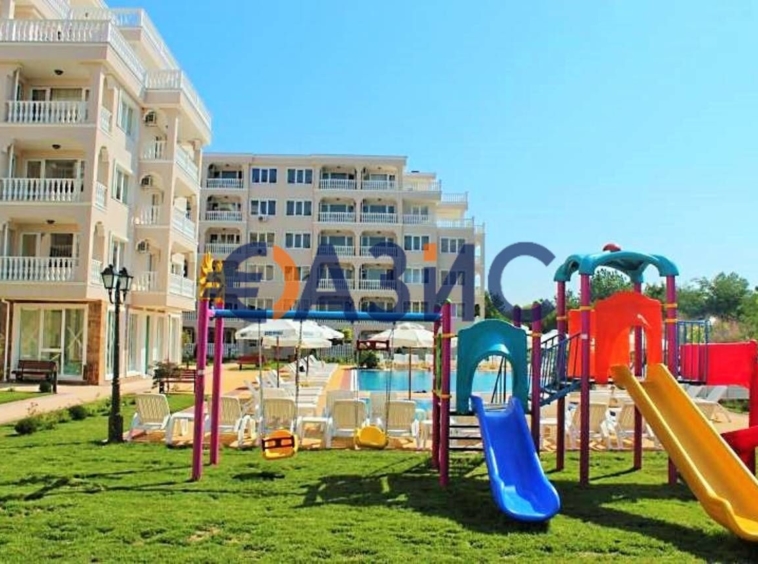 Двустаен апартамент в Несебър - 60 кв.м за 1204 €/кв.м - Снимка #4