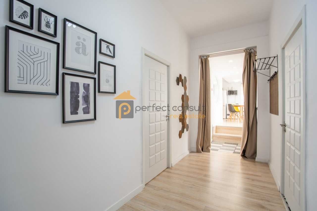 Дава се под наем Етаж от къща в Пловдив, Център - 65 кв.м за 410 € - Снимка #17